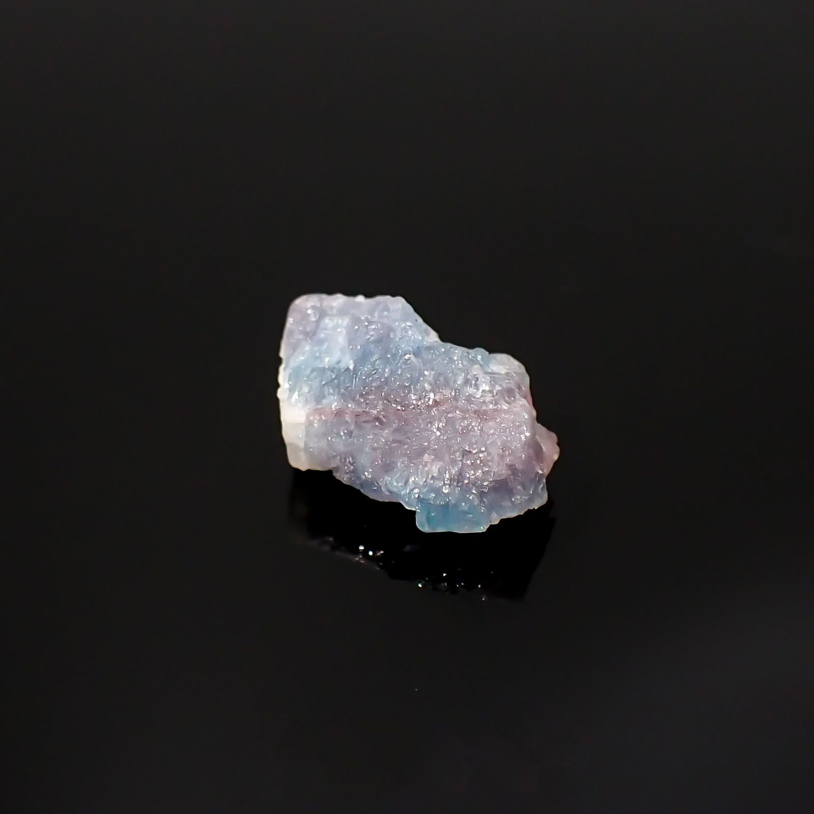 バイカラーパライバトルマリン 原石 ブラジル産 2.33ct[220516015]10x7.8mm前後