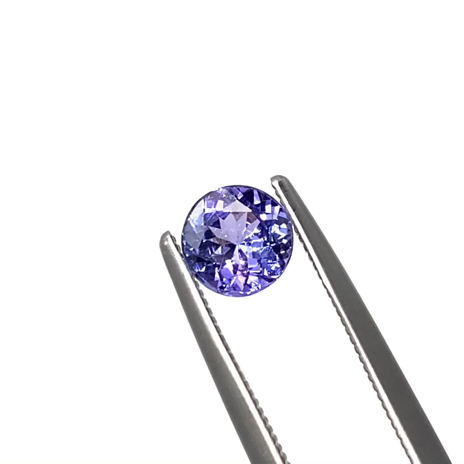 希少価値　タンザナイト  ルース　綺麗 タンザナイト(宝石名タンザナイト)タンザニア産 識別済 0.65ct / 5.6x5