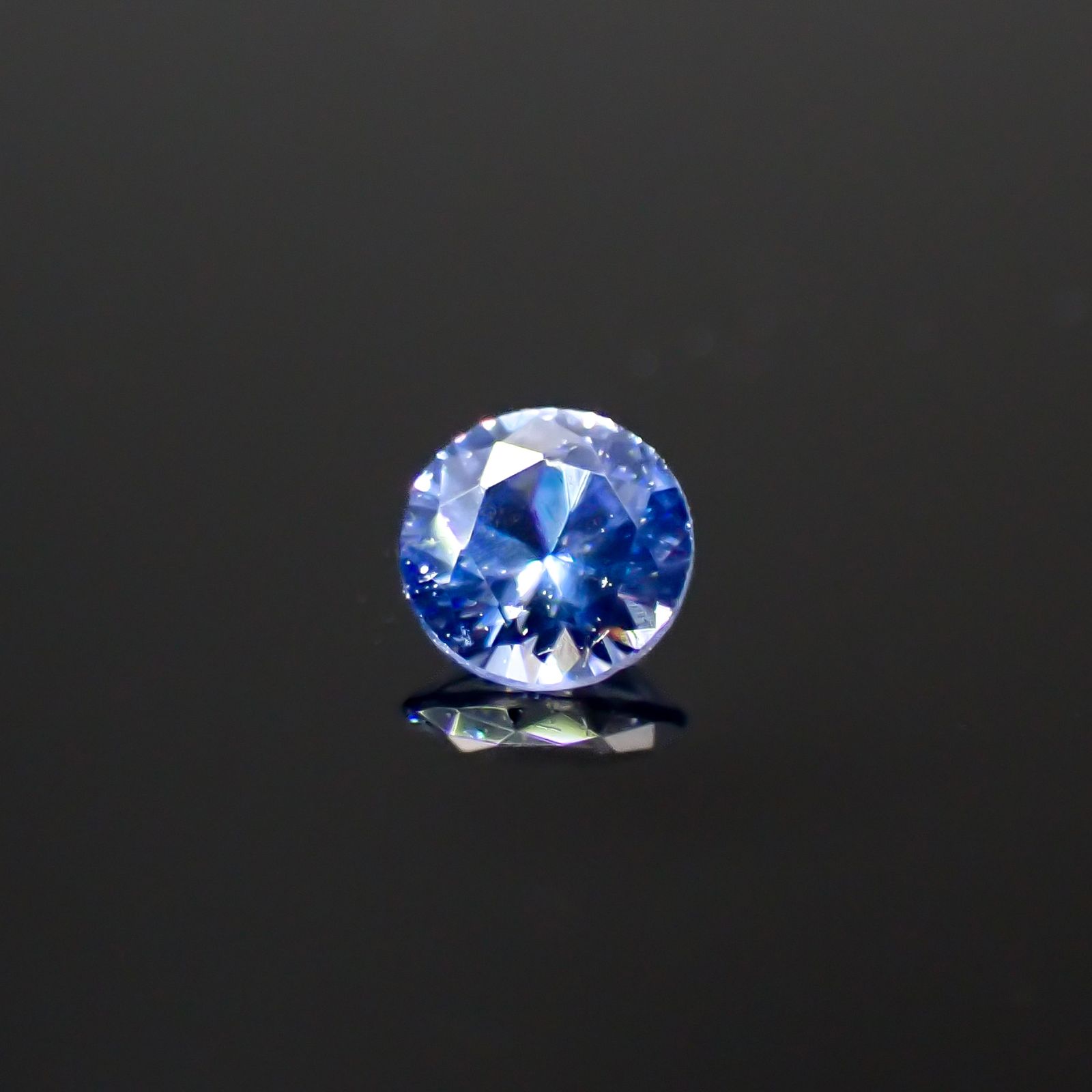 ベニトアイト アメリカ・カリフォルニア州産 0.082ct[240929102]2.7x2.7mm前後