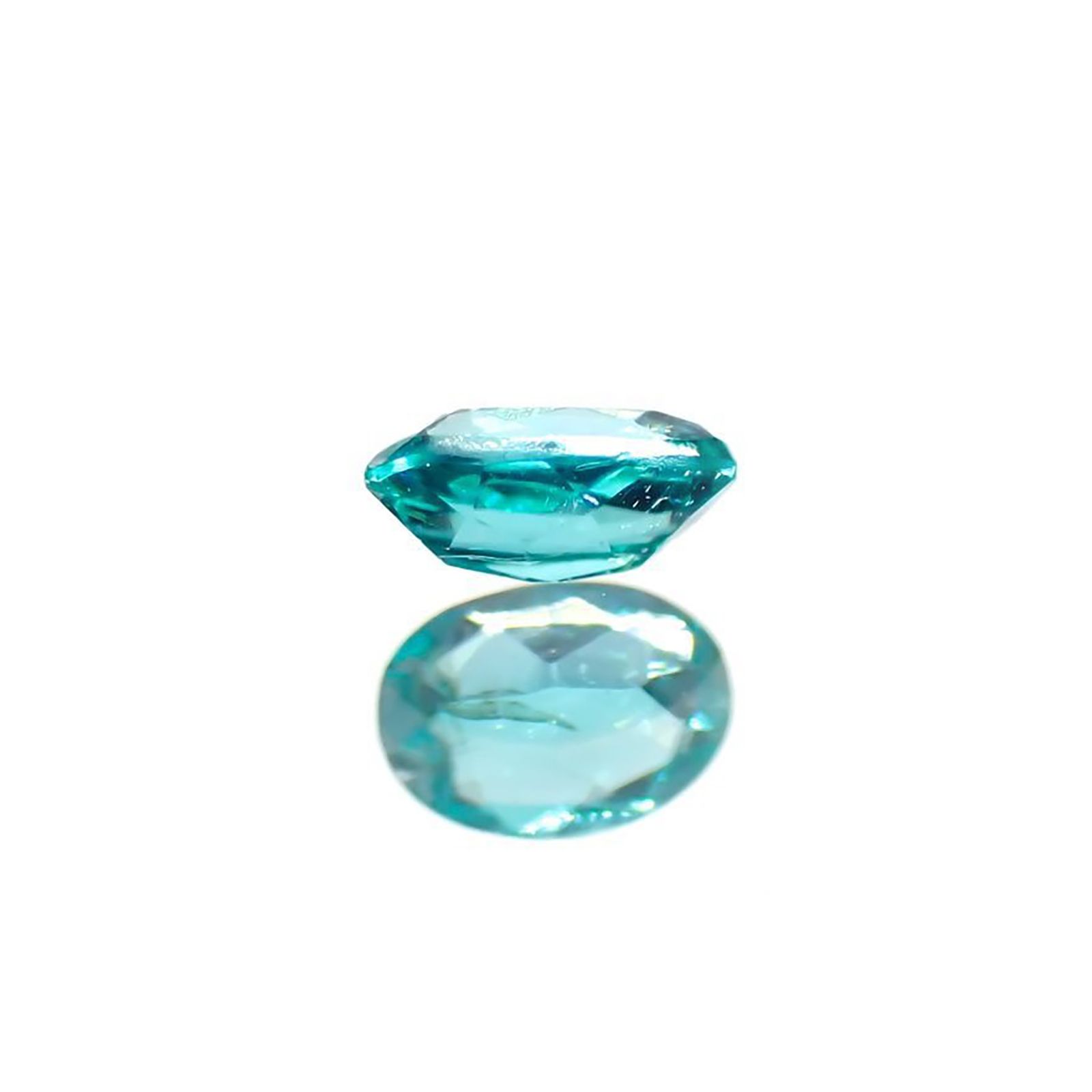 パライバトルマリン(宝石名トルマリン/別名パライバ・トルマリン)ブラジル産 識別済 0.069ct / 3.1x2.2mm前後 [221018774]