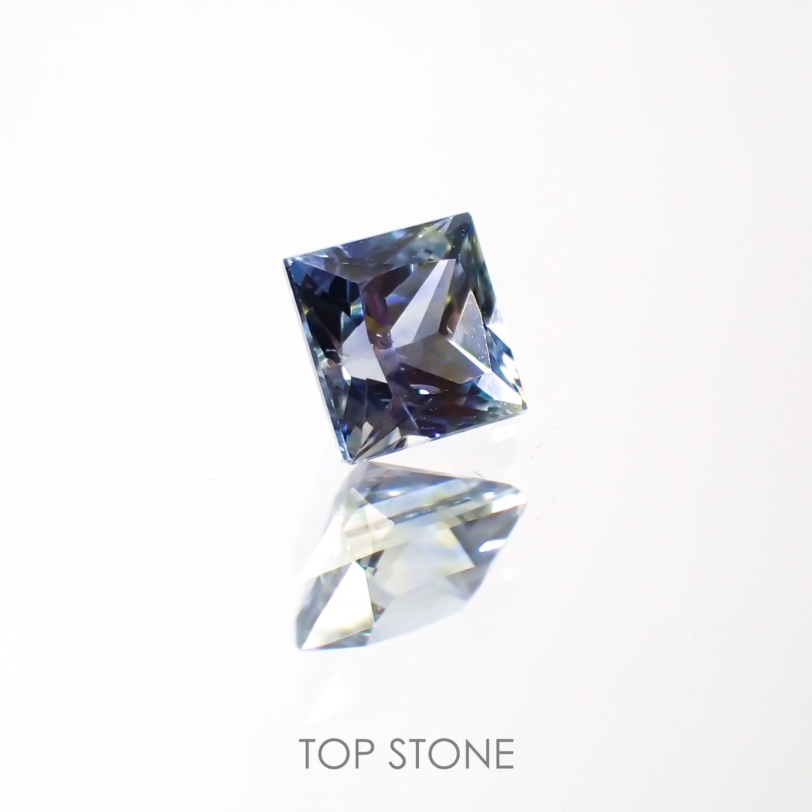 ◇プリンセスカット◇サファイア(宝石名サファイア)タンザニア産 0.38ct 識別済[220113884]3.6x3.6mm前後