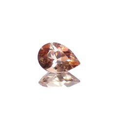アンダリュサイト(宝石名アンダリュサイト)スリランカ/マダガスカル産 識別済 0.67ct / 7x4.9mm前後 [251020831]