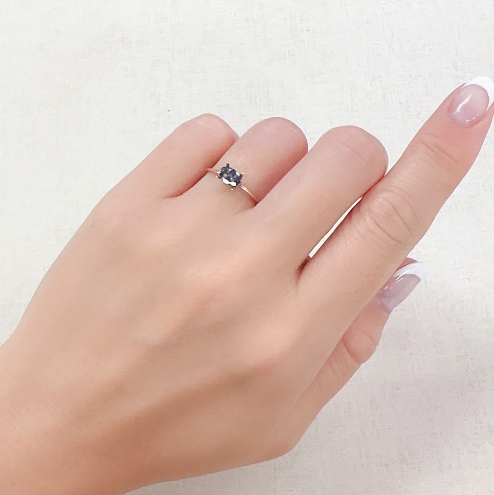 カラーチェンジガーネット アレキタイプ マダガスカル・ベキリー産 0.50ct[230723000]6x3.9mm前後