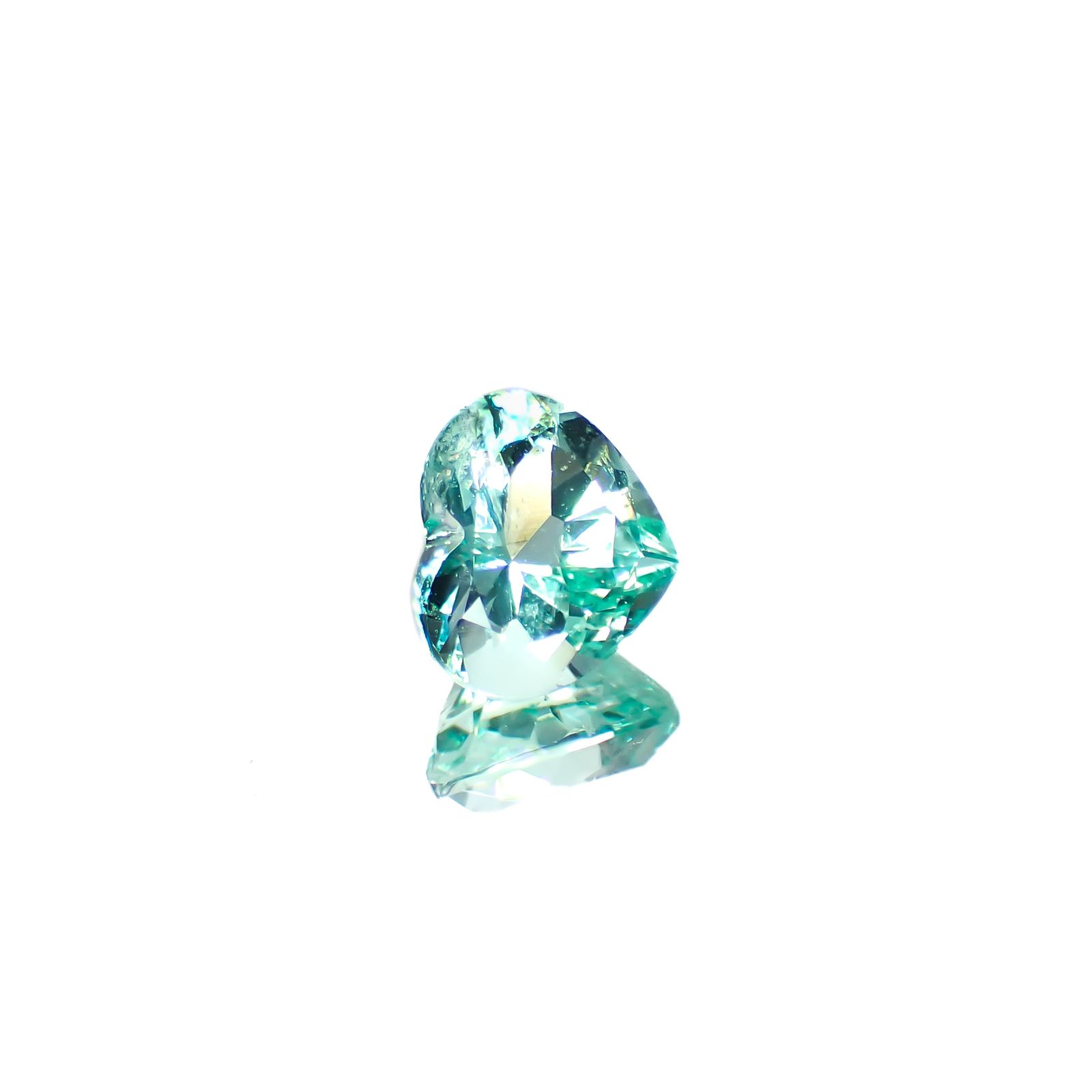 ノンオイルエメラルド(宝石名エメラルド)コロンビア産 1.385ct 日独鑑付[240929127]6.78x7.8mm前後