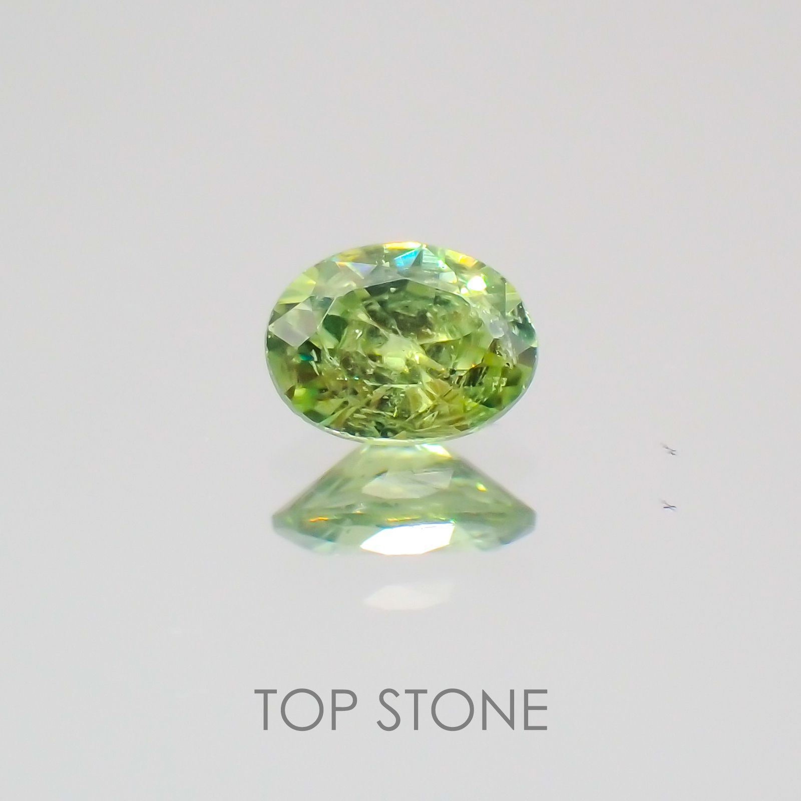 デマントイドガーネット ナミビア産 ルース 0.18ct[21059883]4×3mm前後