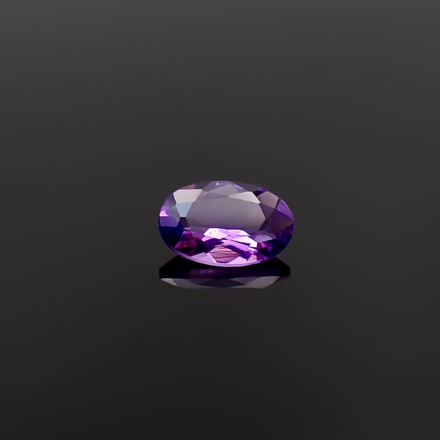 ハックマナイト アフガニスタン産 0.24ct [250530459]5.7x3.6mm前後