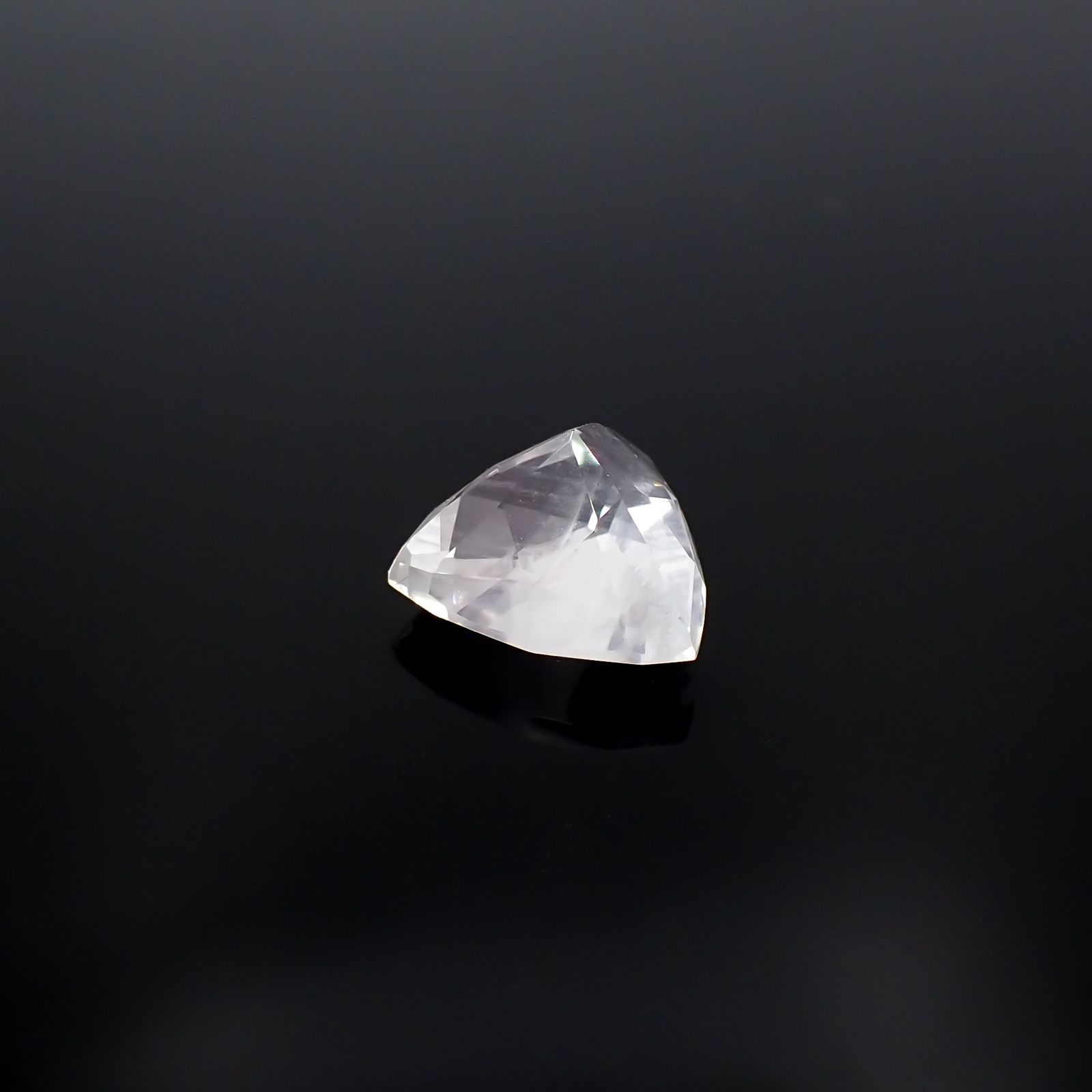 ピンクエンジェルラダー マダガスカル産 2.96ct[240125424]9.7x9.8mm前後