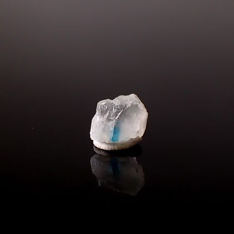 ユークレース 原石 ブラジル産 3.66ct / 9.2x8.3mm前後 [260231731]