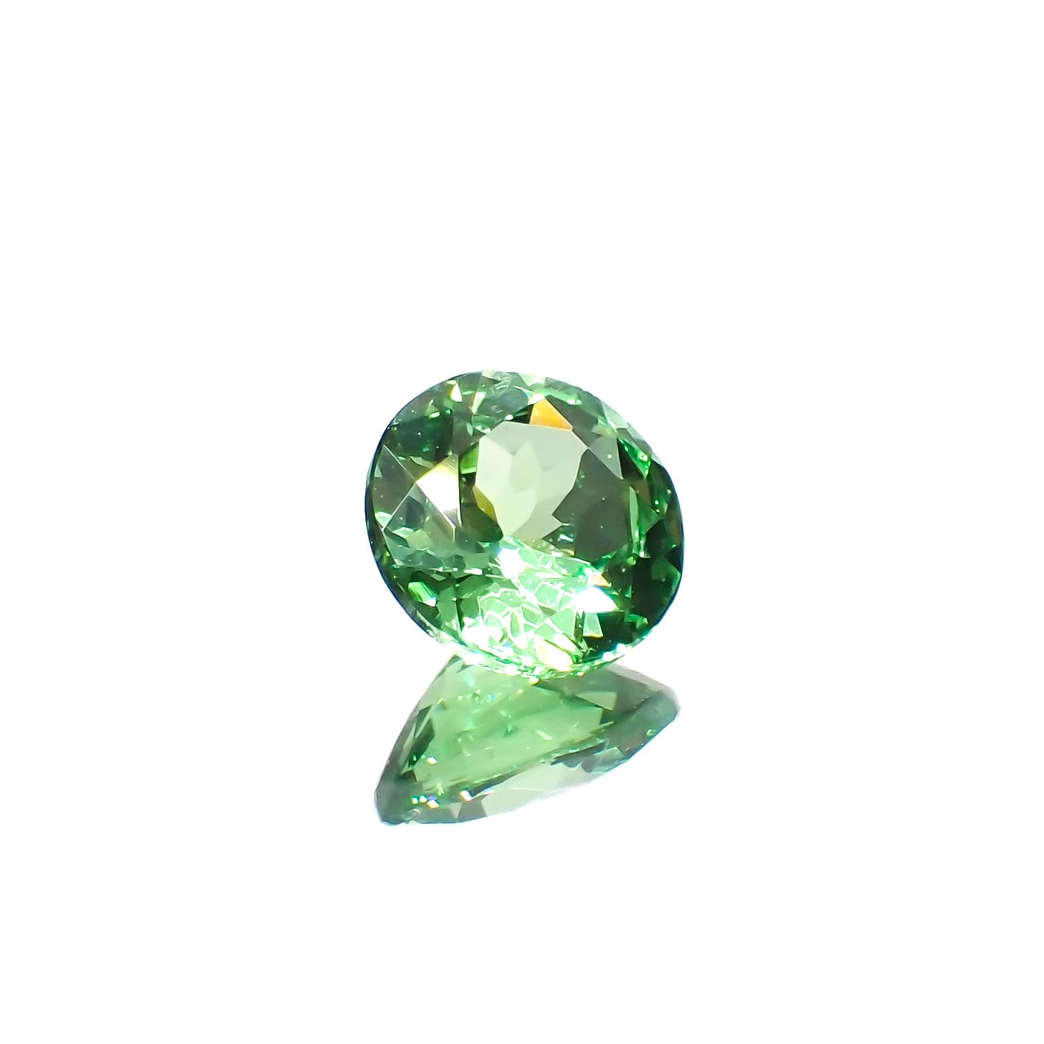 ツァボライト タンザニア産 0.93ct[231023566]6.2x6.2mm前後