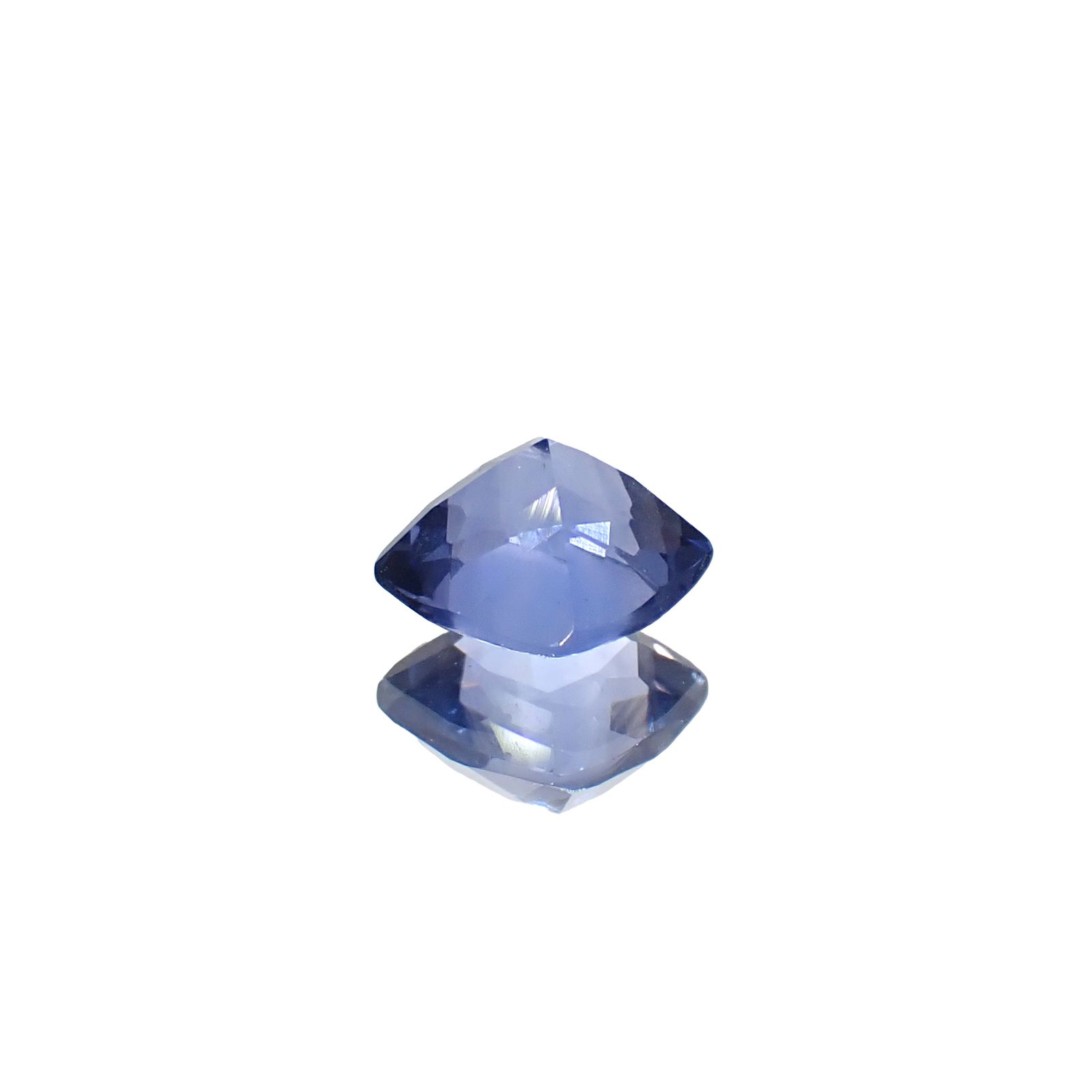 カラーチェンジフローライト ブラジル産 1.16ct[240728471]6.1x6.1mm前後