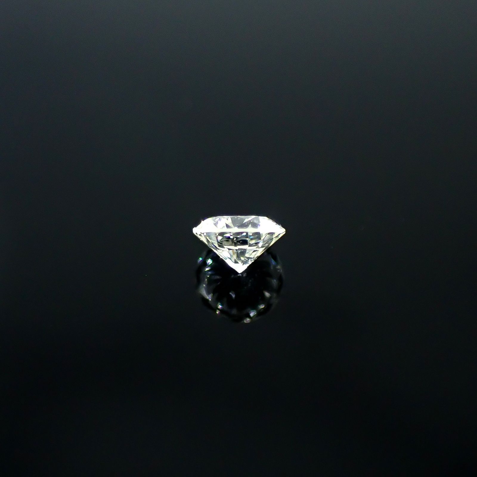 ダイヤモンド SI1-VS/TTLC ハート&キューピッド 0.058ct / 2.4x2.4mm前後 [251031173]