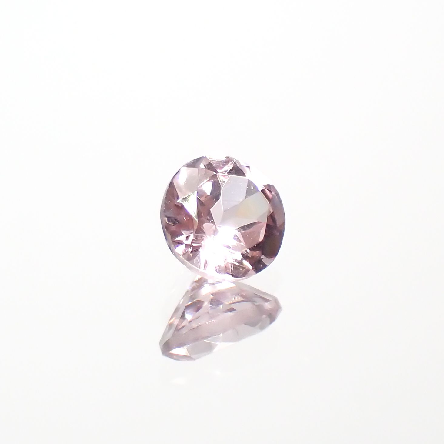 ドラゴンガーネット タンザニア産 0.22ct[230421442]3.4x3.4mm前後
