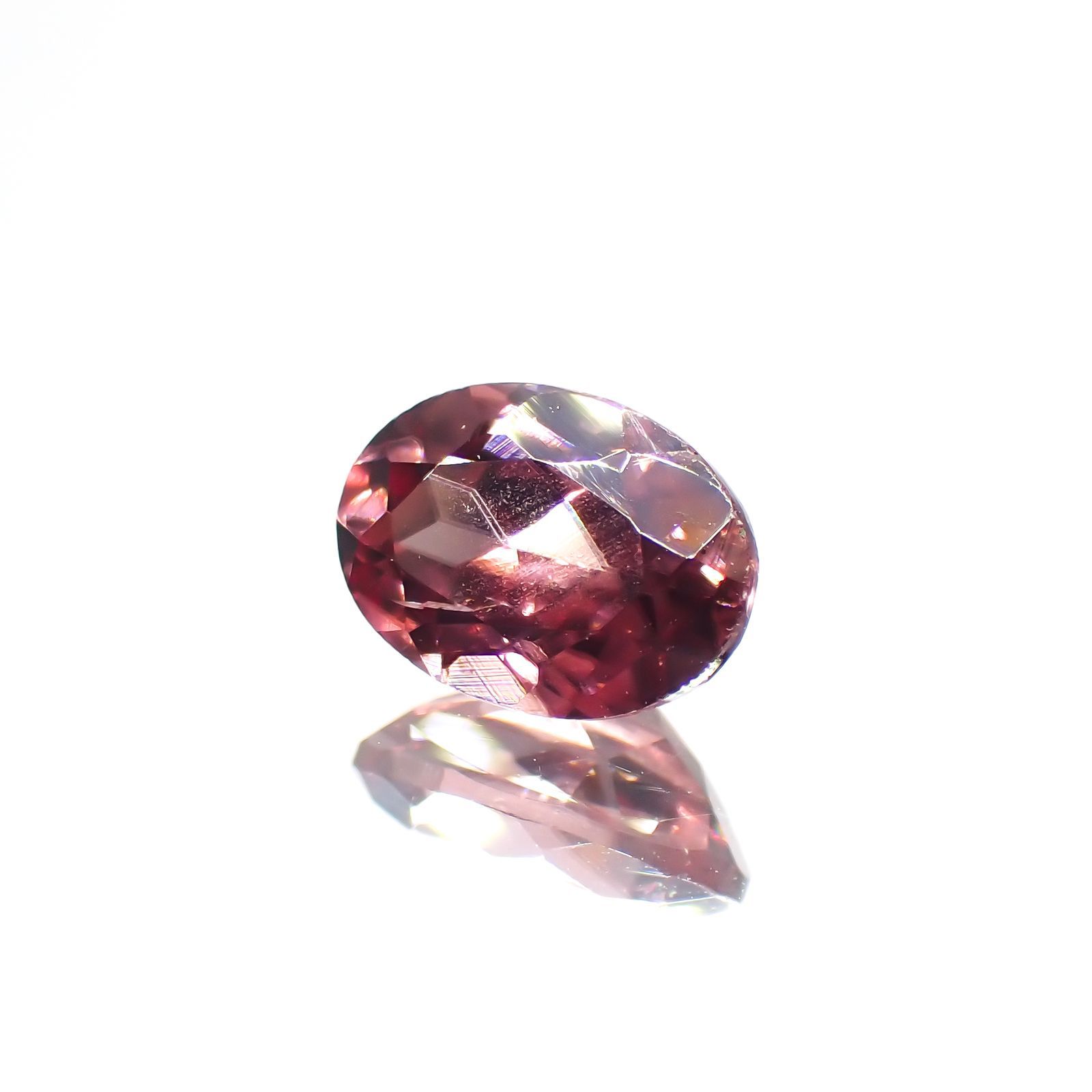 ピンクジルコン(宝石名ジルコン) スリランカ/カンボジア産/ 1.23ct