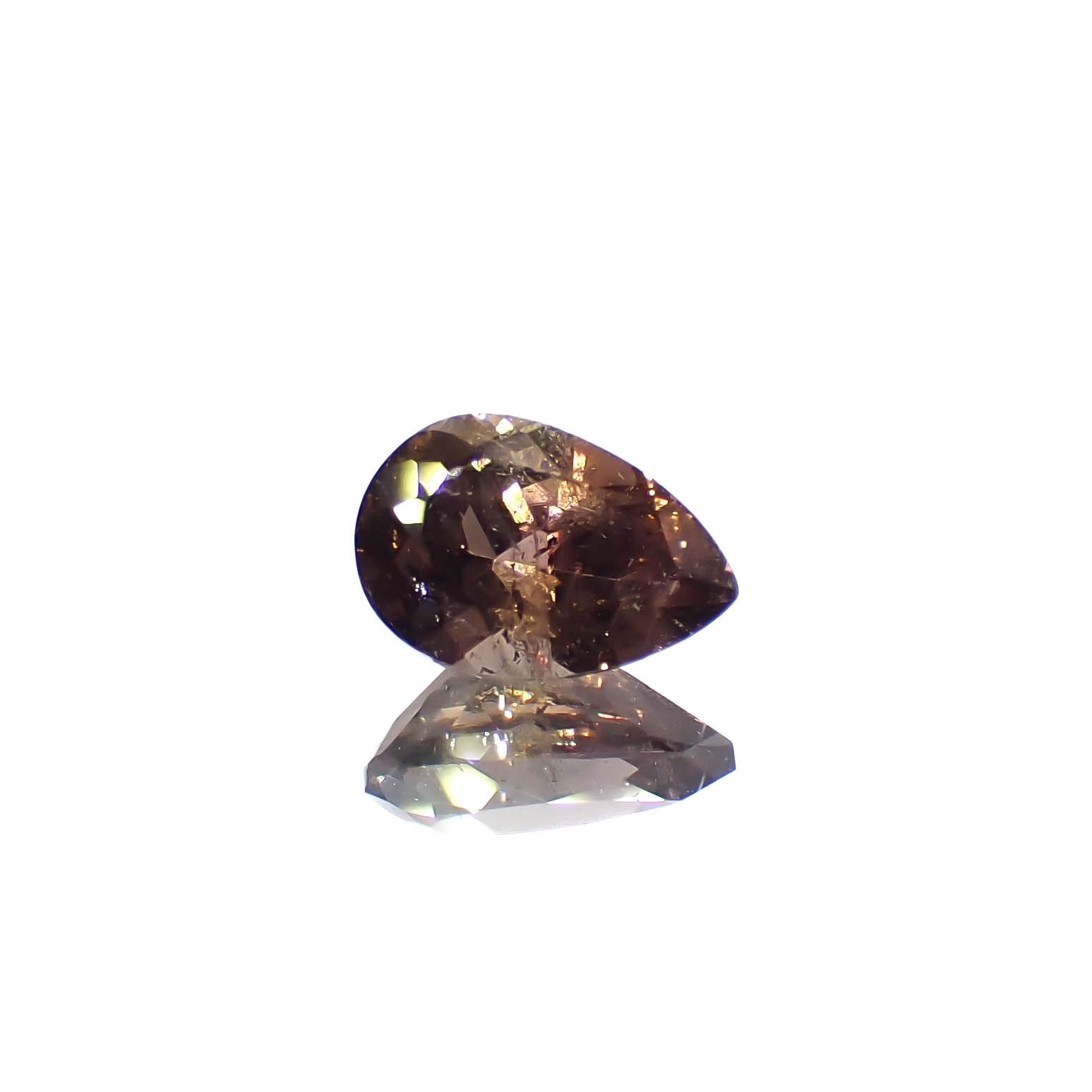 アキシナイト パキスタン産 0.54ct[240628354]6.3x4.2mm前後