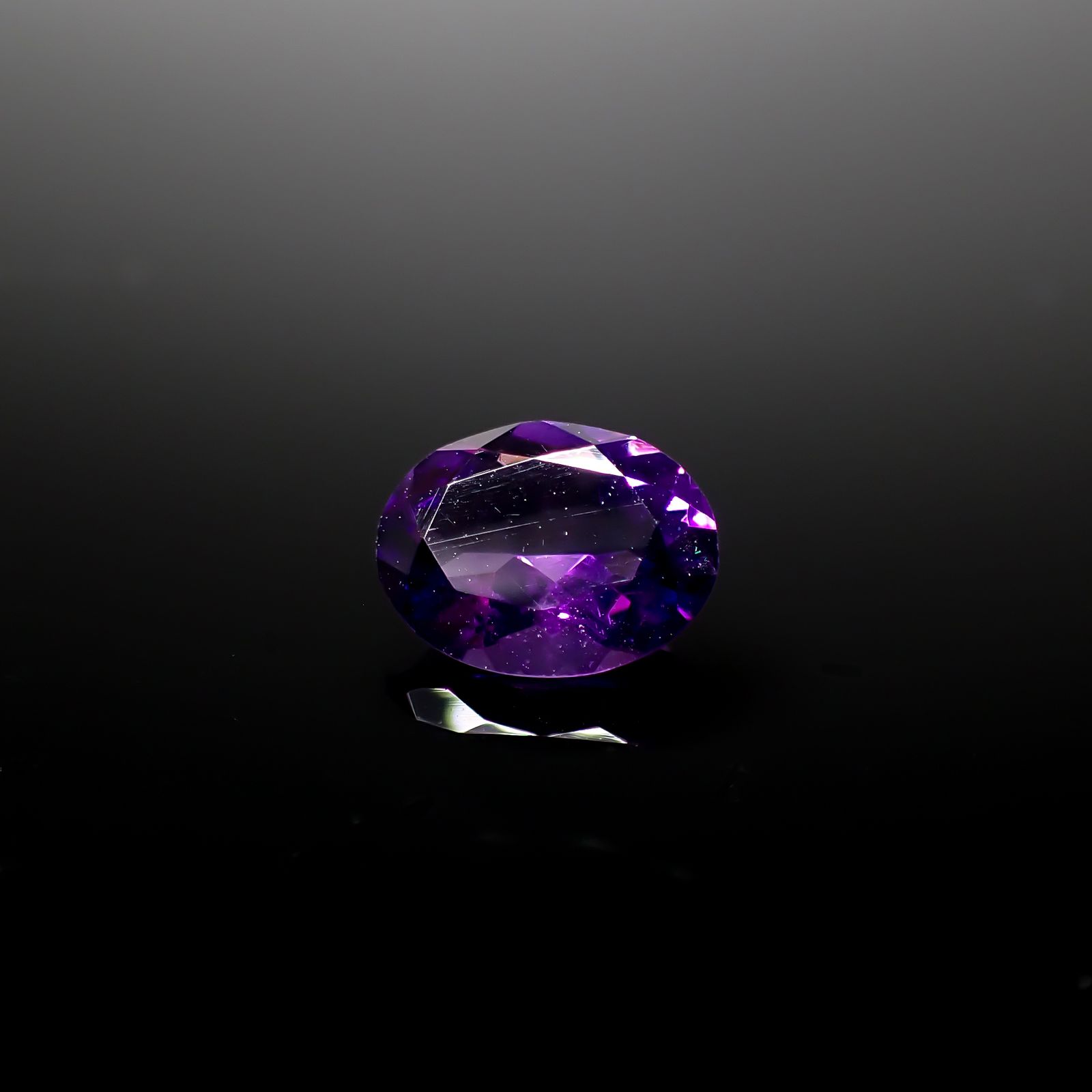 カラーシフトアメジスト ブラジル/ウルグアイ産 1.58ct[240929003]9.1x7.1mm前後