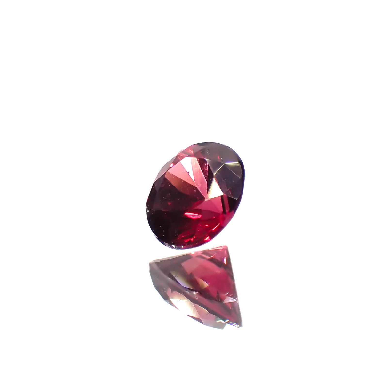 レッドスピネル ビルマ産 0.18ct[230722616]3.4x3.4mm前後