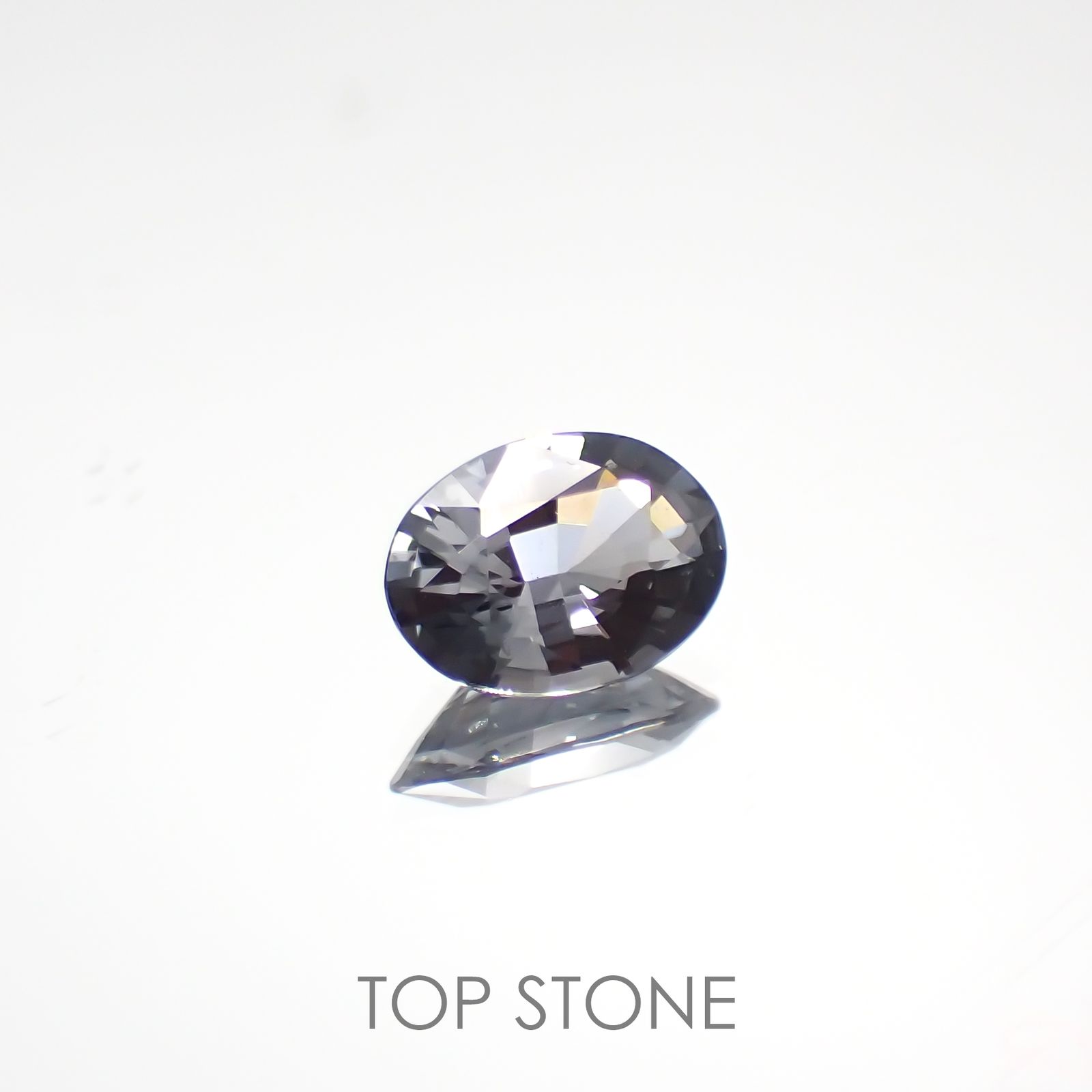 プラチナスピネル ビルマ産 ルース 0.73ct[210611370]6.9×5mm前後