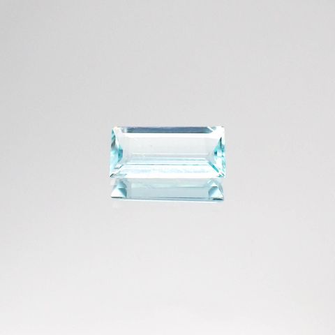 パライバトルマリン(宝石名トルマリン/別名パライバ・トルマリン)モザンビーク産 0.65ct 識別済[230522244]8.2x4.2mm前後