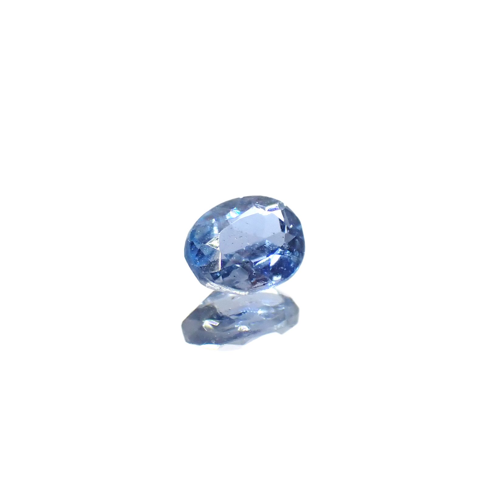 タトゥーアクアマリン ブラジル・ミナスジェライス州タトゥー鉱山産 0.19ct[240427176]4.1x3.3mm前後