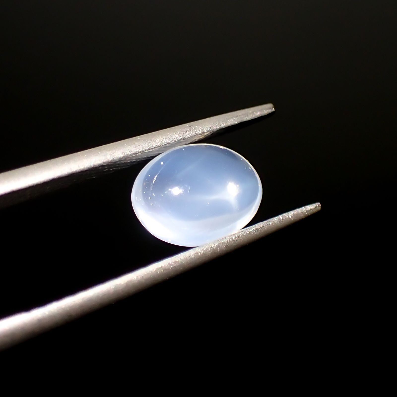 ムーンストーン(宝石名ムーンストーン)インド/スリランカ産 識別済 1.07ct / 7.8x6mm前後 [211113663]