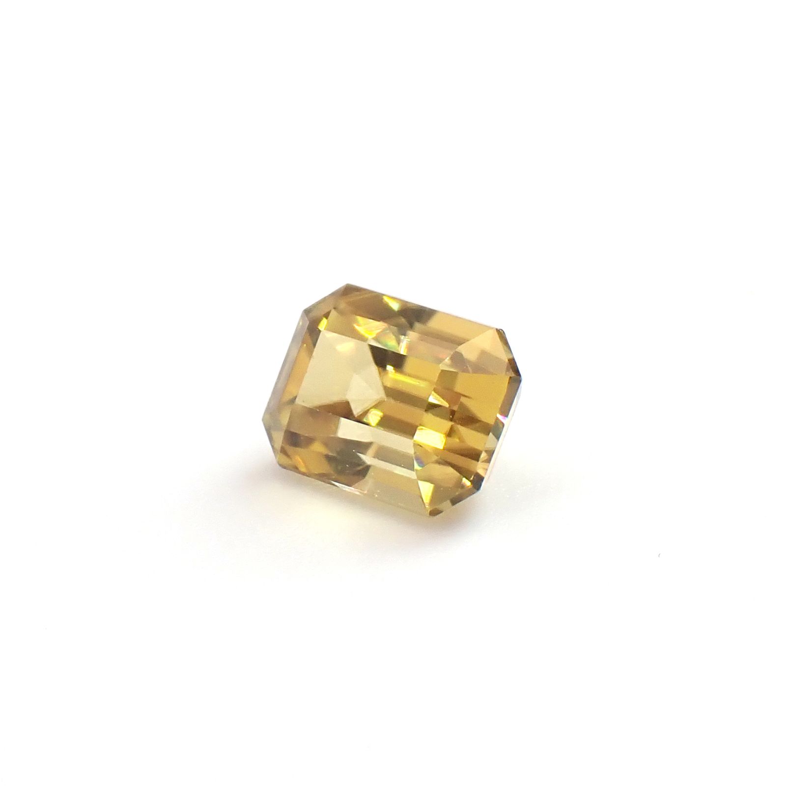 イエロージルコン スリランカ/カンボジア産 2.33ct / 7.5x5.5mm前後 [260932971]