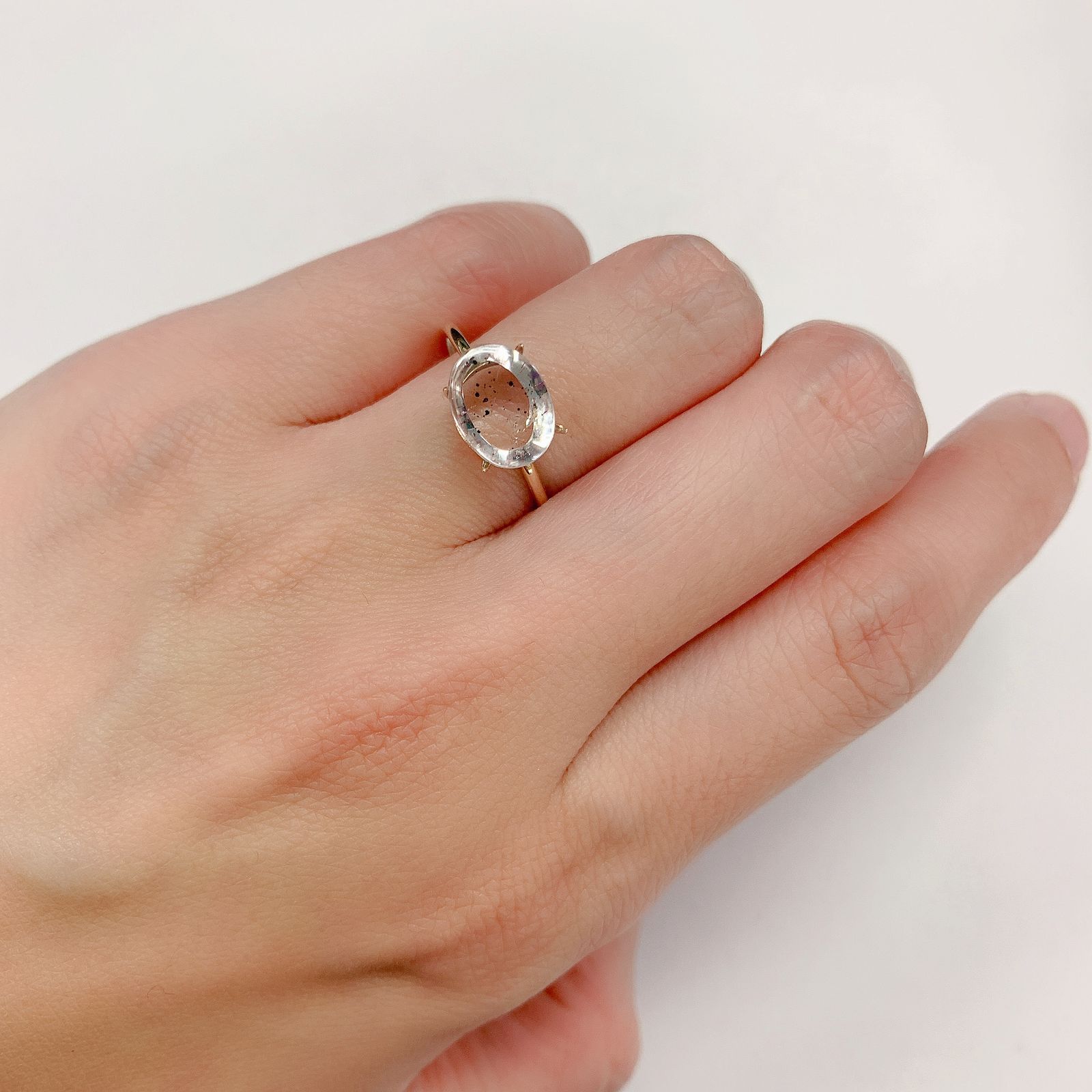 ティンカーベルクォーツ ブラジル産 2.21ct[210811967]9.6×7.4mm前後