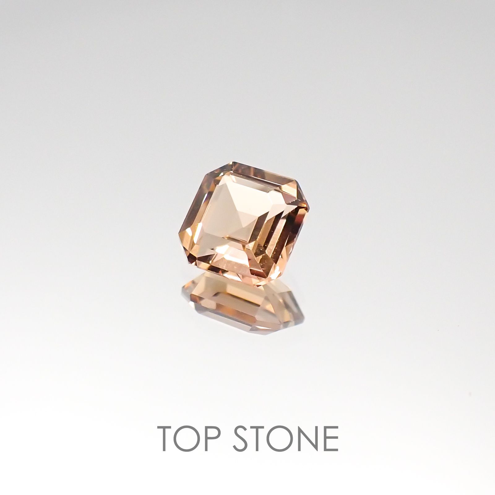 シナモンカラートルマリン(宝石名トルマリン) ブラジル産 0.58ct 識別済[20095680]5×5mm前後