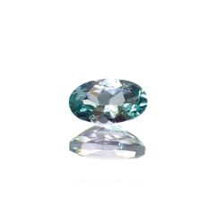 ブルーグリーンコーネルピン(宝石名コーネルピン)タンザニア産 識別済 0.25ct / 4.9x2.9mm前後 [251019227]