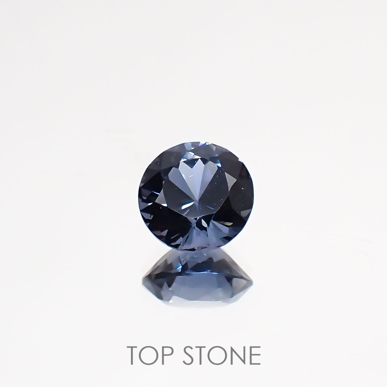 グレイッシュブルースピネル ビルマ産 ルース 0.76ct[210811121]5.5×5.5mm前後