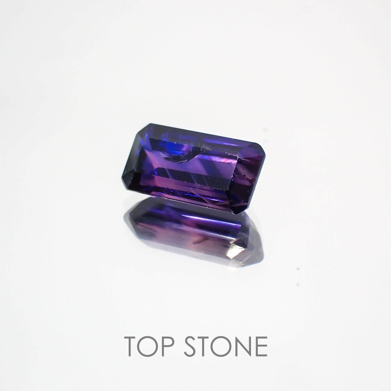バイカラーサファイア(宝石名バイカラー・サファイア) タンザニア産 1.12ct 識別済[210710607]7.4×4mm前後