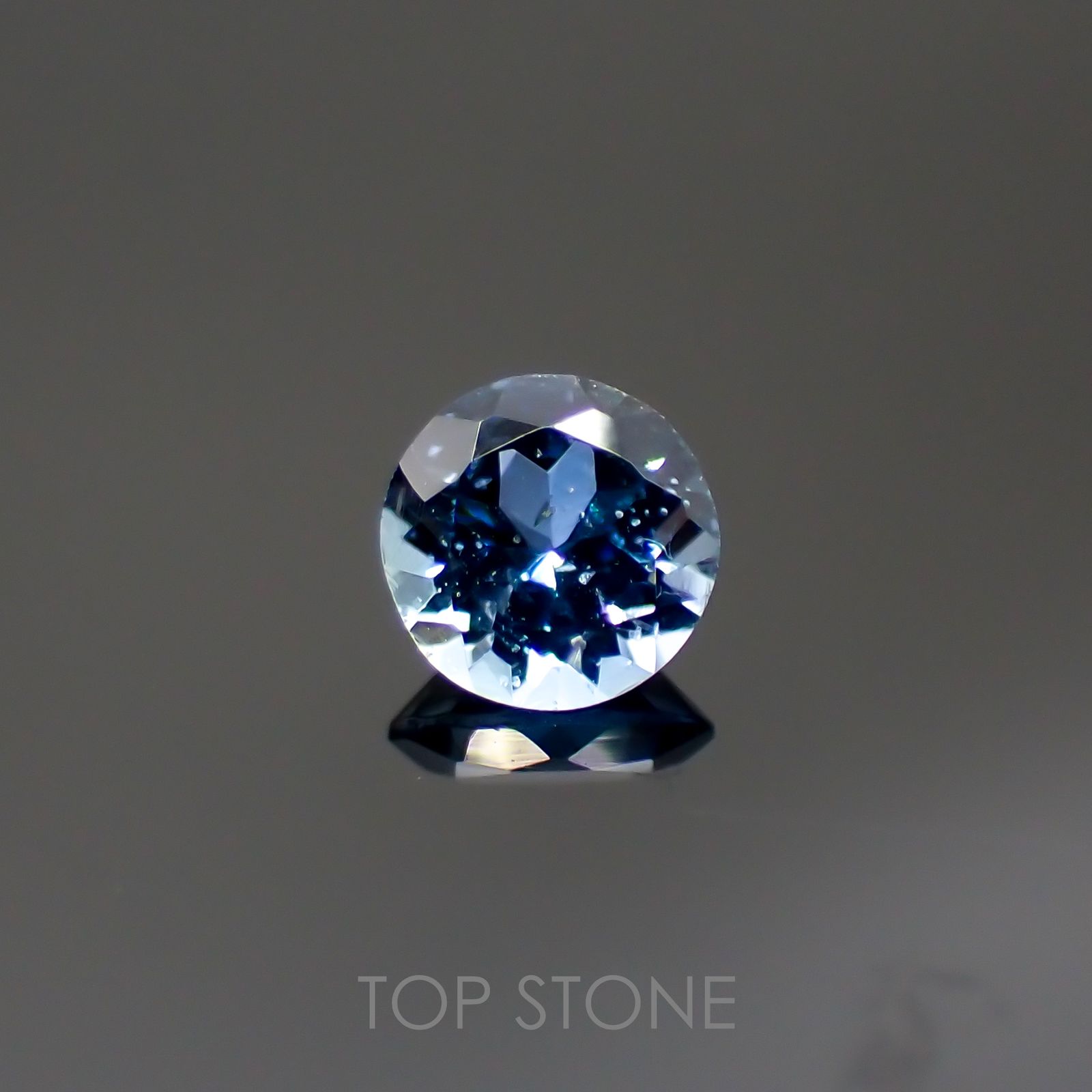 サンタマリアアクアマリン(宝石名アクアマリン)ブラジル産 0.21ct 識別済[220114676]4x4mm前後