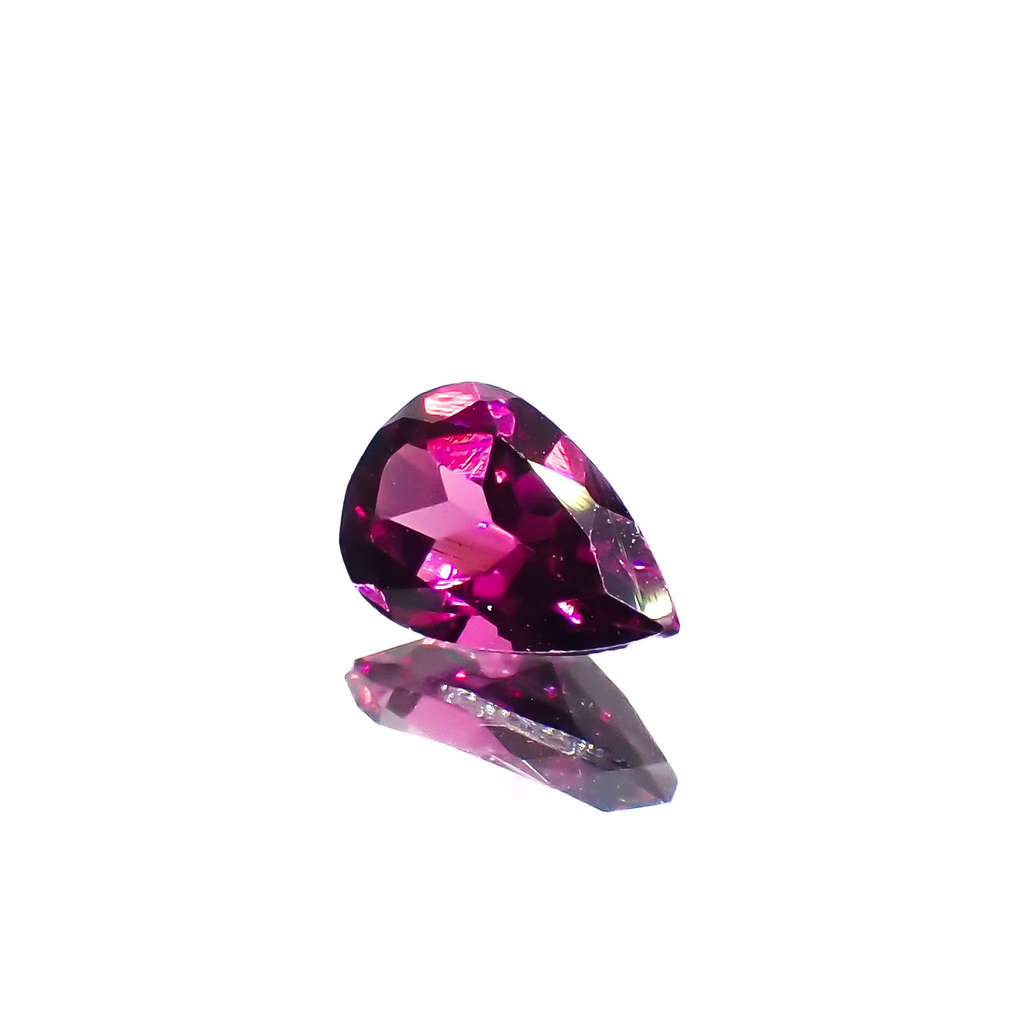 グレープガーネット ブラジル産 0.96ct [250823174]7.8x5mm前後