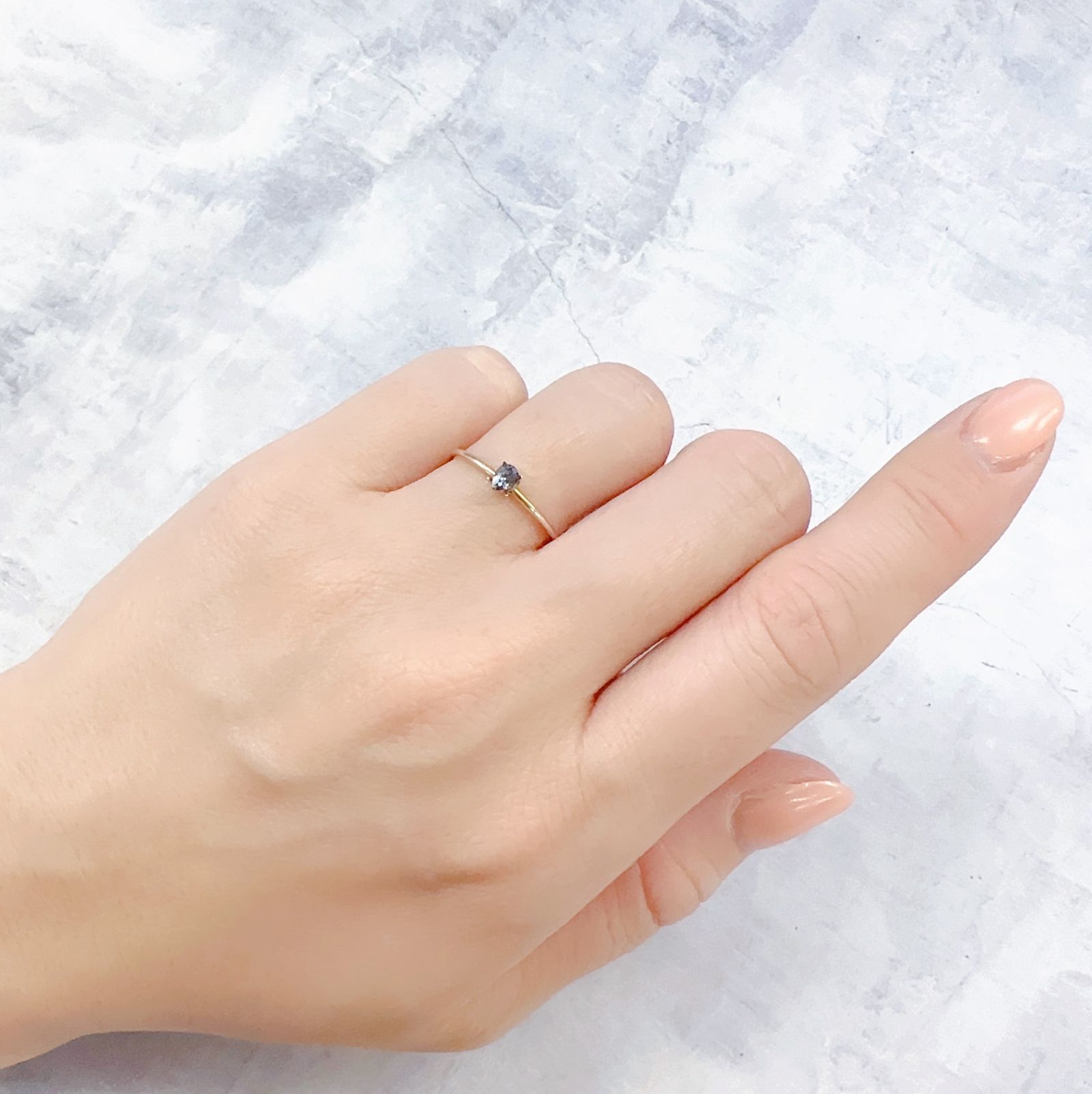カラーチェンジガーネット アレキタイプ マダガスカル・ベキリー産 0.19ct[230119985]3.9x2.9mm前後