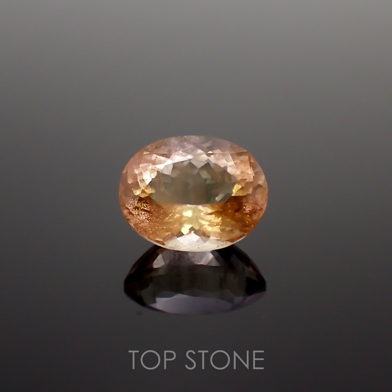 オレゴンサンストーン アメリカ・オレゴン州産 2.92ct[221018713]10.1x8mm前後