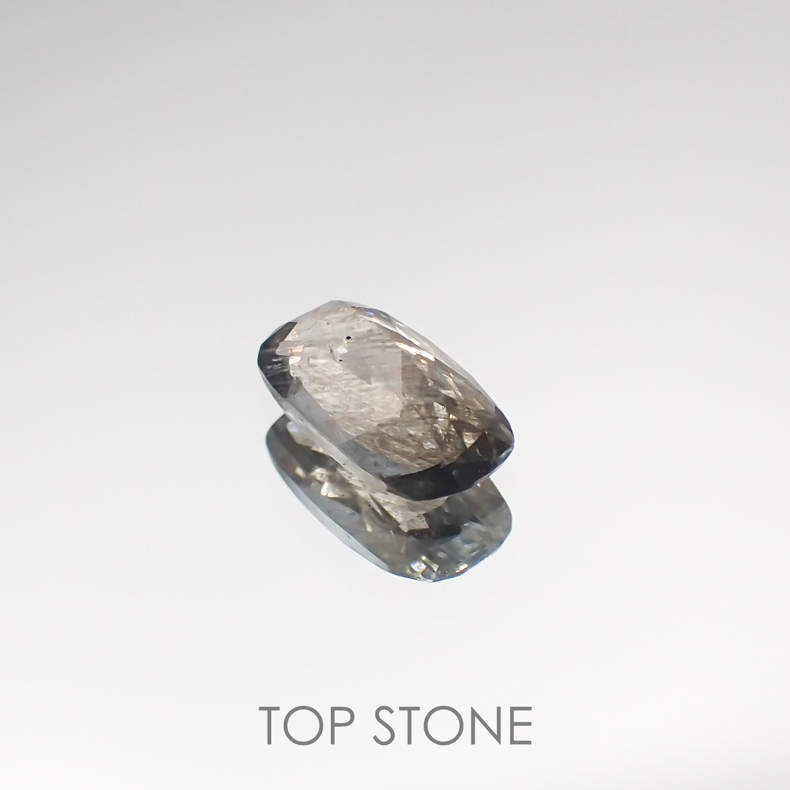 アベンチュリンアクアマリン(宝石名アクアマリン) ナイジェリア産 1.03ct 識別済[210712976]8.9×5.1mm前後