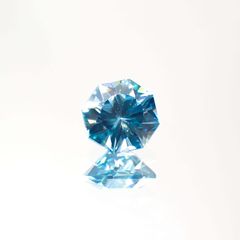 ◇オクタゴンカット◇ブルージルコン(宝石名ジルコン)カンボジア産 0.76ct 識別済[220113997]5x4.9mm前後