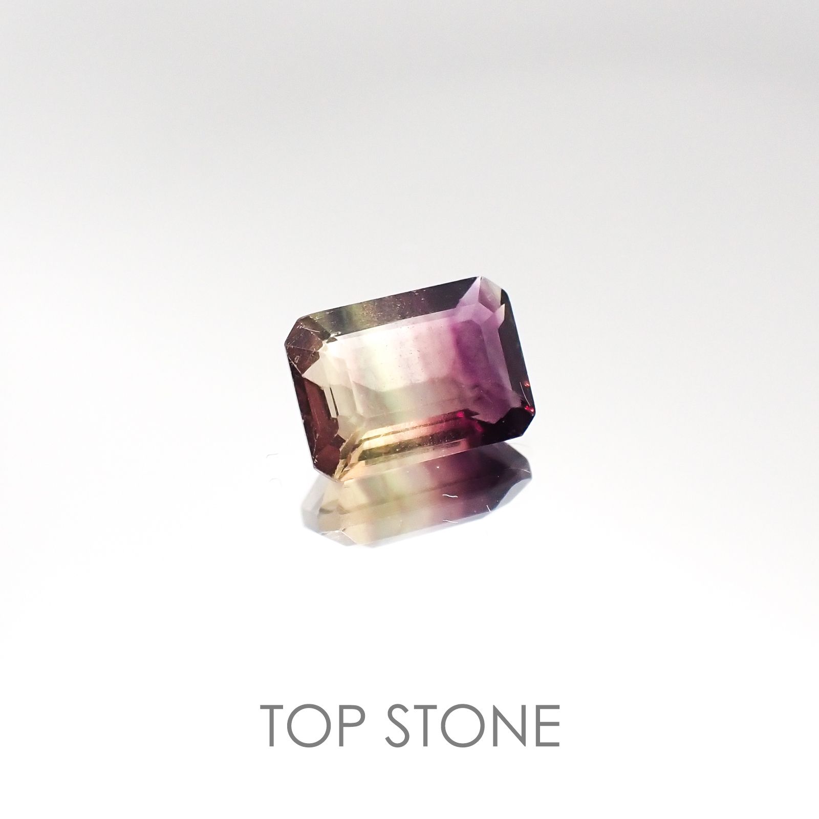 バイカラーフローライト ブラジル産 ルース 1.65ct[20095586]8.1×5.9mm前後