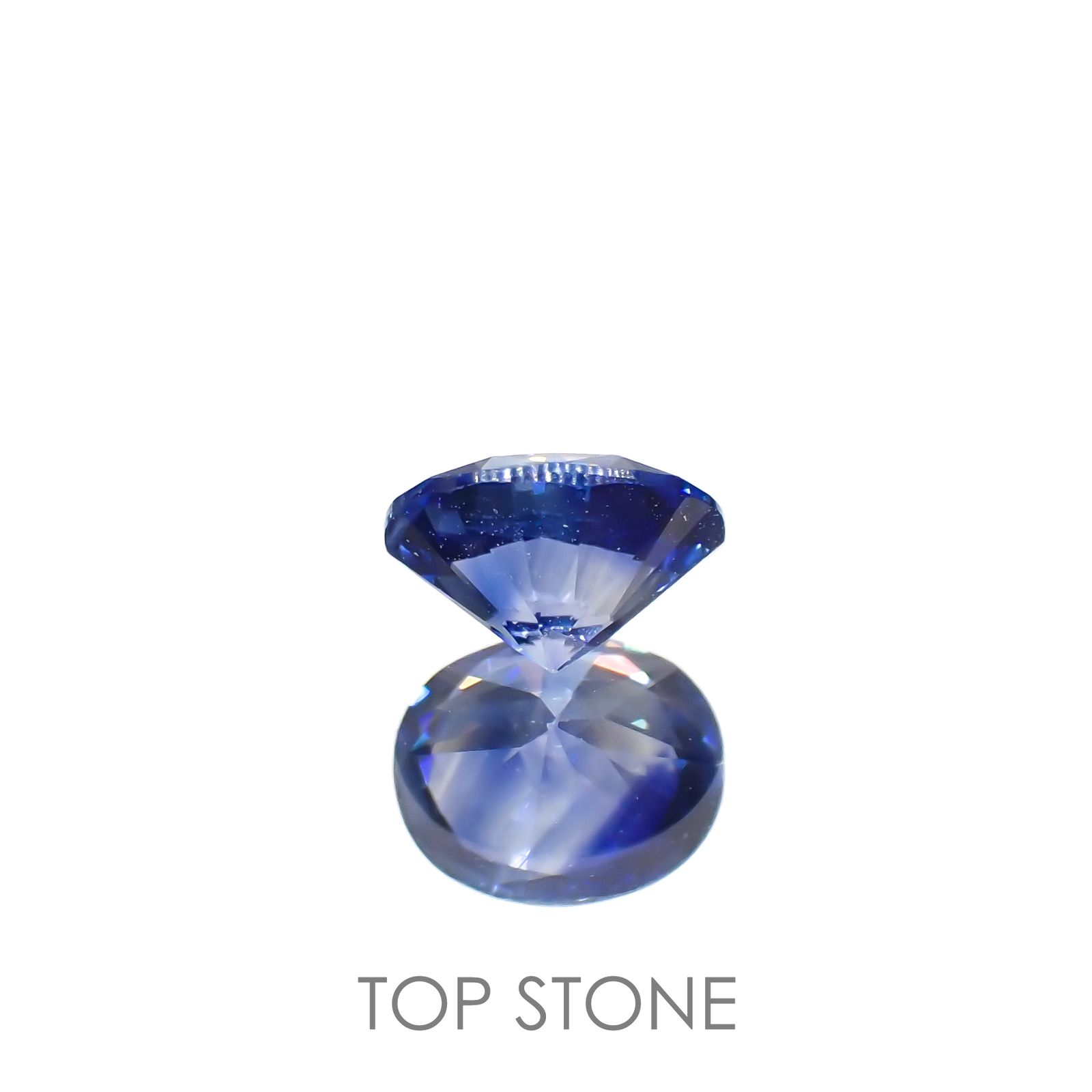 バイカラーサファイア(宝石名サファイア)スリランカ/マダガスカル産 0.61ct 識別済[220817435]5.5x4.5mm前後