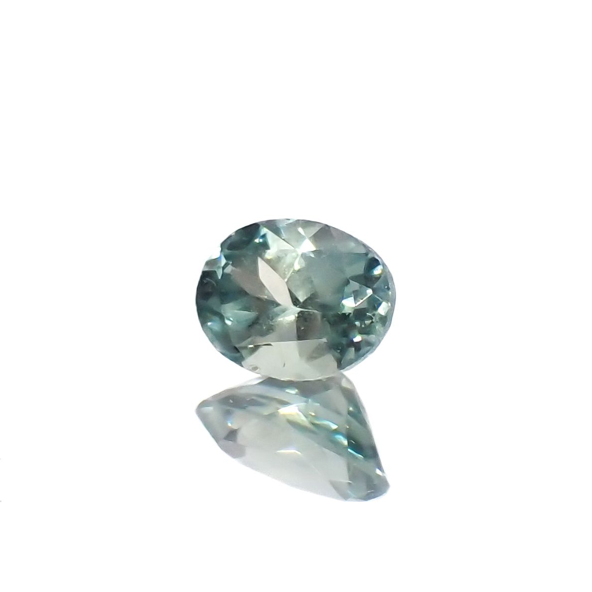 モンタナサファイア(宝石名サファイア)アメリカ・モンタナ州産 0.22ct 識別済[230622434]4.1x3mm前後