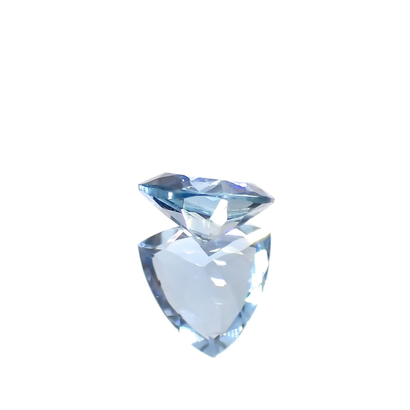 サンタマリアアクアマリン ブラジル産 0.49ct[231224578]6x6mm前後