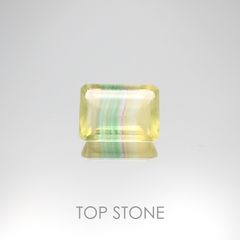 バイカラーフローライト ブラジル産 ルース 7.97ct[20107068]13.7×10.1mm前後