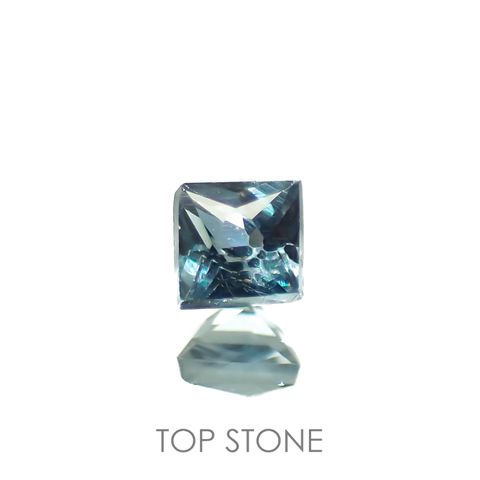 ◇プリンセスカット◇カラーチェンジガーネット アレキタイプ マダガスカル・ベキリー産 0.10ct[230119890]2.3x2.3mm前後