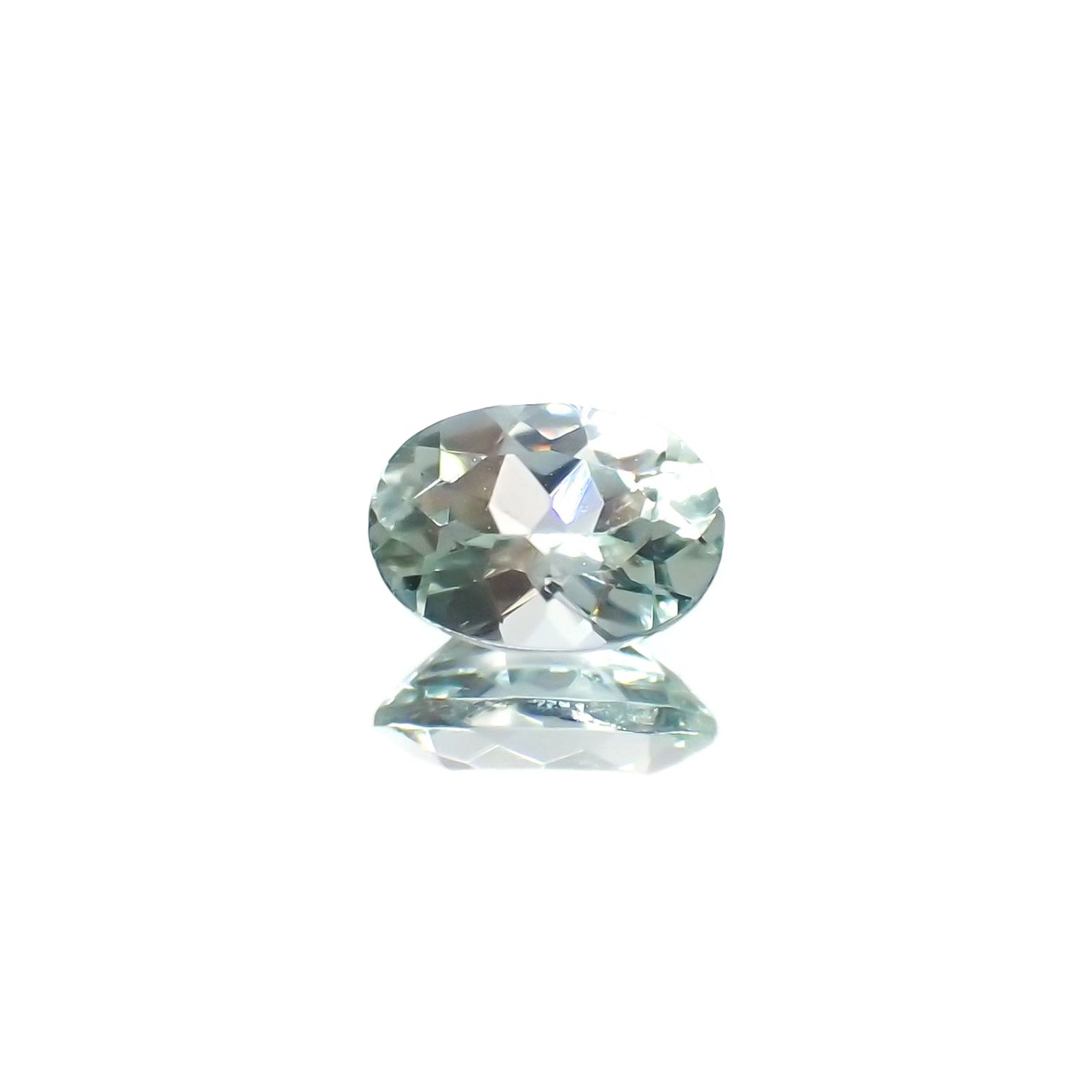 モンテブラサイト(宝石名モンテブラサイト)マダガスカル産 識別済 0.79ct / 7x5mm前後 [240125399]