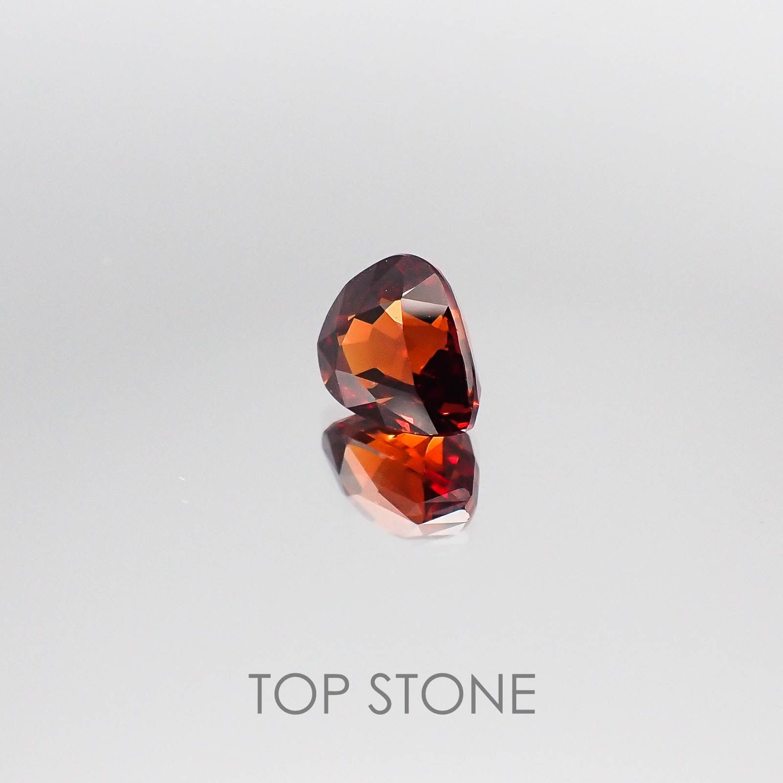 スペサルティンガーネット ナイジェリア産 ルース 2.35ct[]7.8×6.8mm前後
