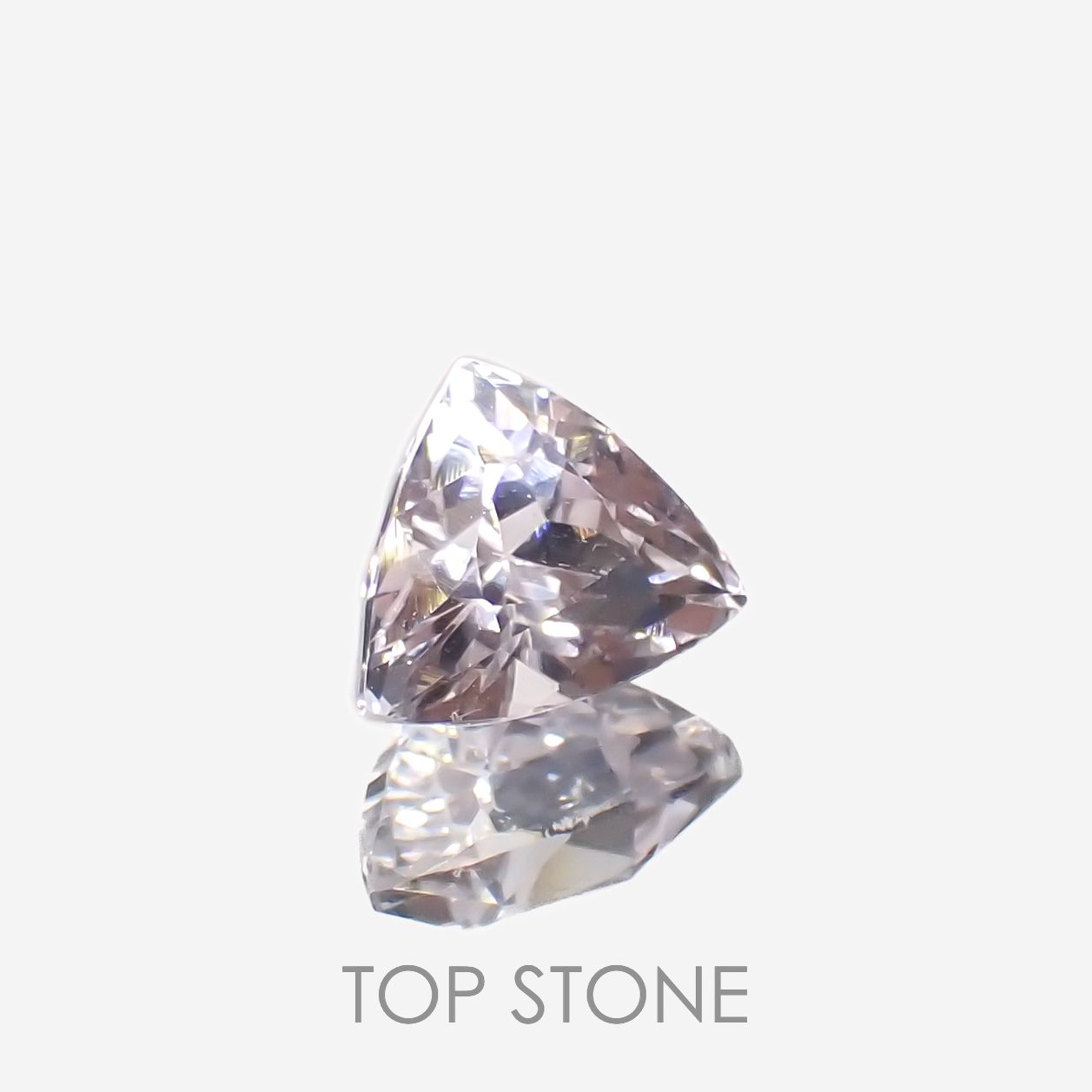 クンツァイト アフガニスタン産 2.58ct[221119116]7.7x8.2mm前後