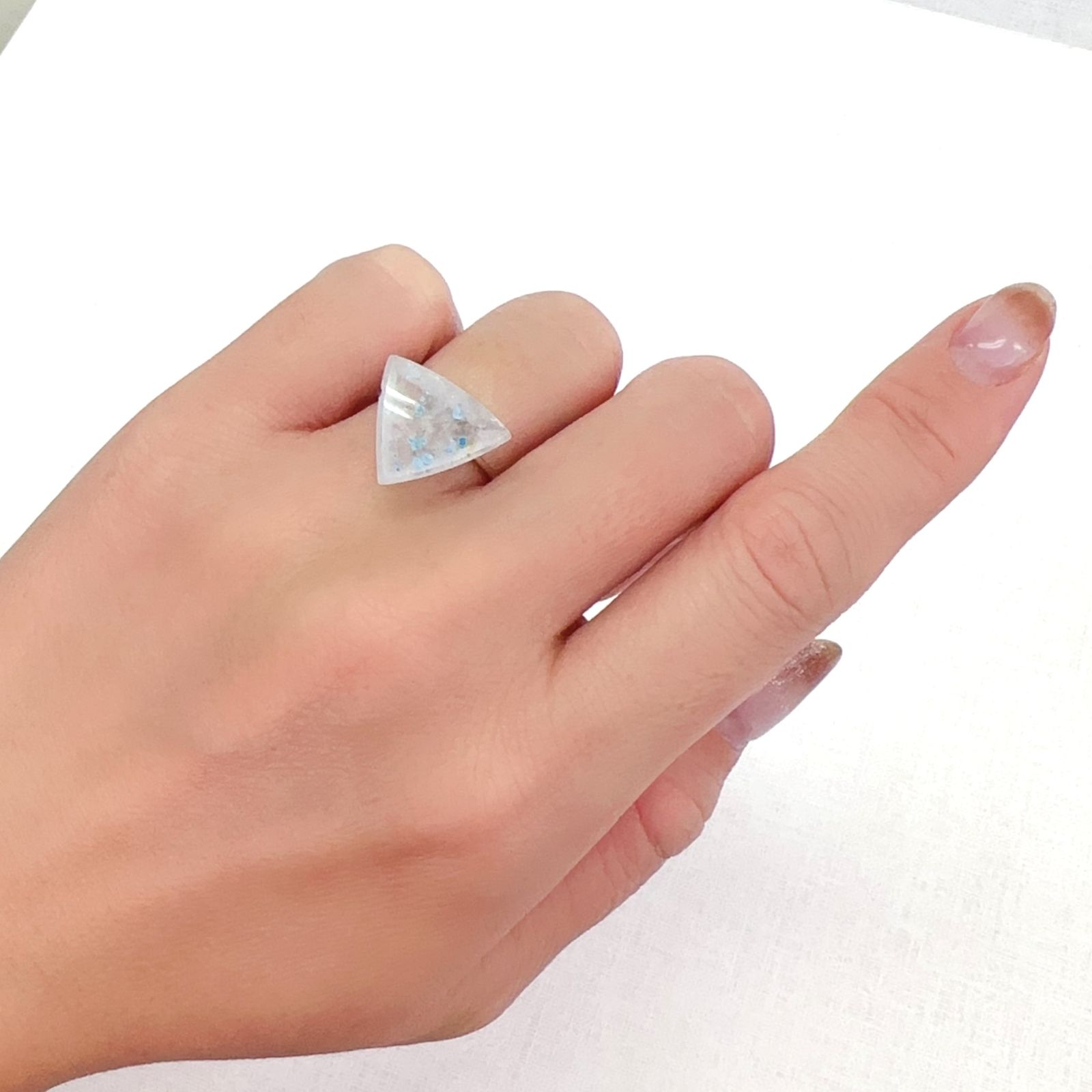 パライバクォーツ ブラジル産 5.68ct[231023600]14.4x14.1mm前後