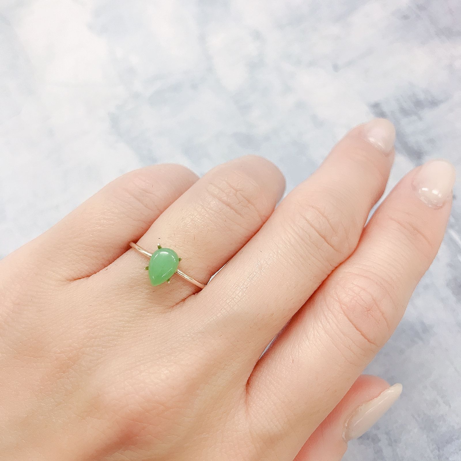 翡翠(宝石名ジェダイト)ビルマ産 0.67ct 識別済[220515806]7x4.9mm前後