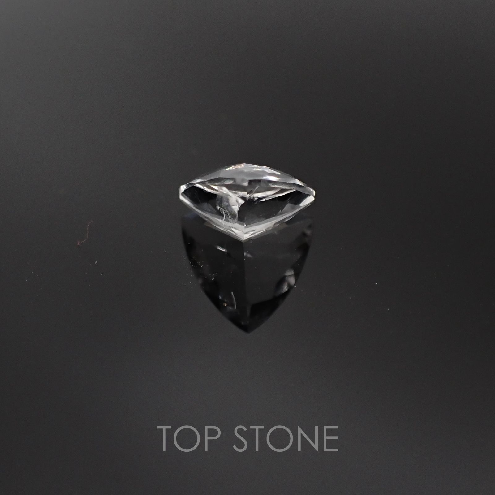 ハイアライトオパール メキシコ産 ルース 1.19ct[20085237]8.3×8.3mm前後