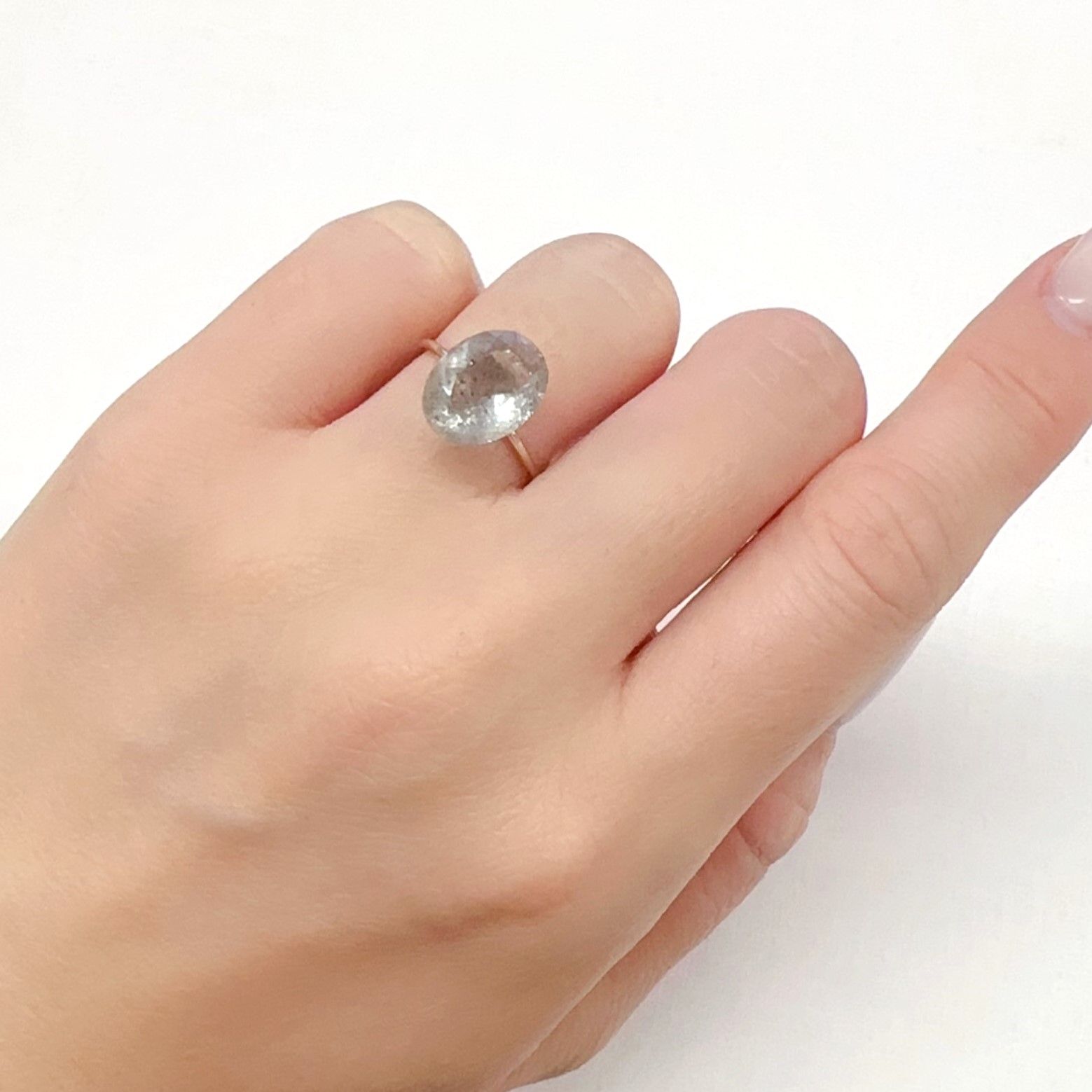 モスアクアマリン ブラジル産 3.16ct[240226054]12.1x8.9mm前後