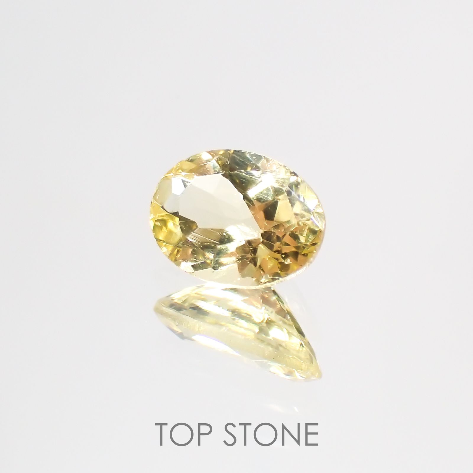 レモンイエローアパタイト(宝石名アパタイト) メキシコ産 0.74ct 識別済[211013233]7×5mm前後